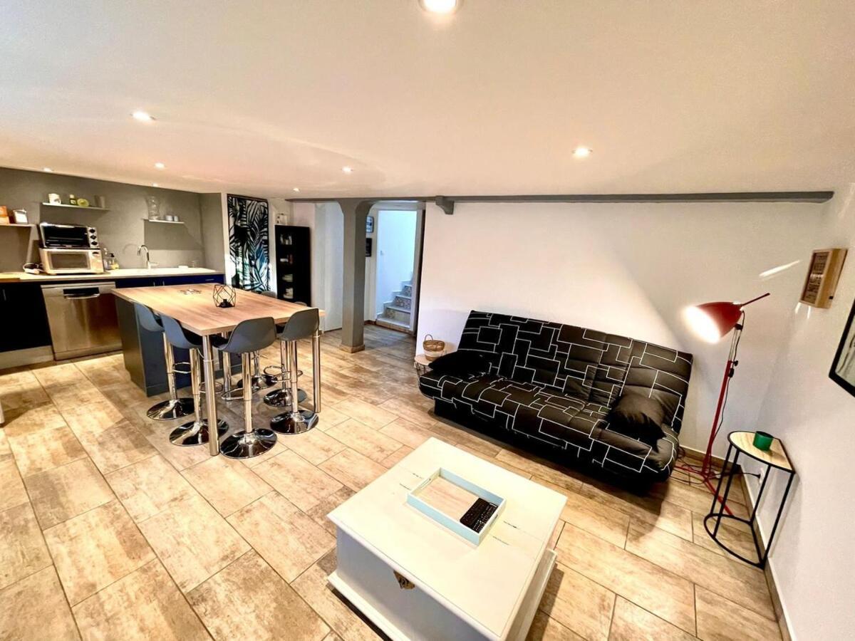 Le Camille Charming With Garden 5 Min Chu Apartment Poitiers Bagian luar foto